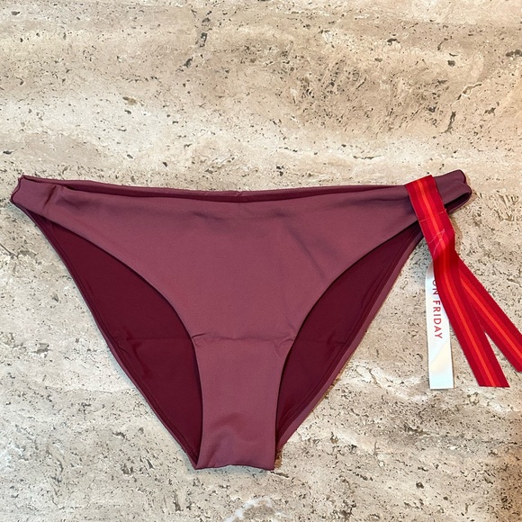 LEFT ON FRIDAY Wear To Bottom - Low Rise, Mid Cut Leg, Medium Bum - Purple - L - Picture 8 of 12